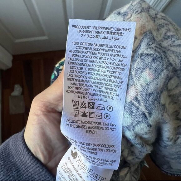 Boden Christmas Holiday Ornament Holly Present Pajama Pants US6 - Picture 5 of 5